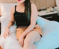 Rashmi Agarwal Available Near Your Area in Nagla Panchi