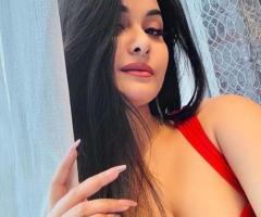 Young Girl Available in Vilattikulam with Hotel Service